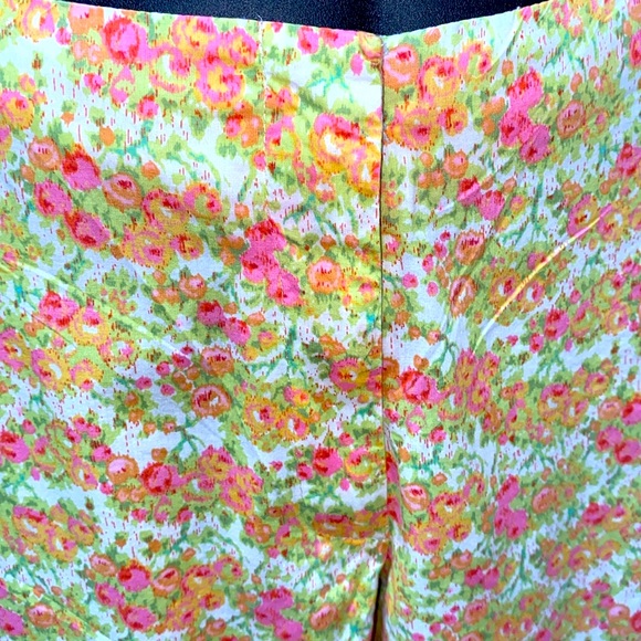 FLORAL WORK ORDER ANKLE/CROP PANTS ZIP FRONT SZ 4 PINK/GREEN/CREAM - Picture 3 of 12